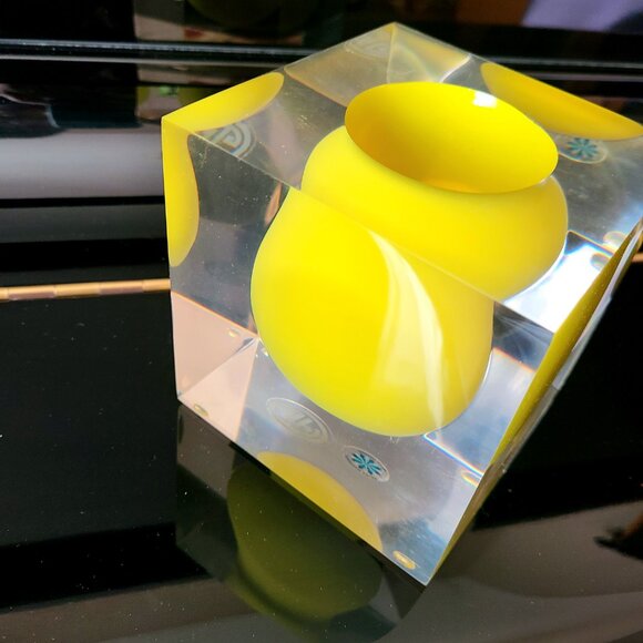 Jonathan Adler clear and yellow glass vase. Art glass. Designer vase. - Picture 2 of 8